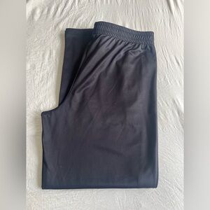 Men's Black Pants Tek Gear Size L Used. Unisex.